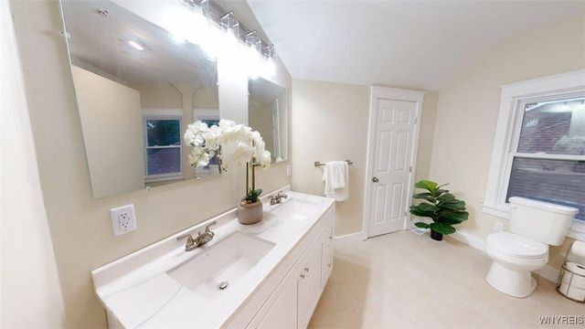 64 Sagamore Terrace, Buffalo, NY 14214