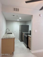 4250 N 68TH Avenue, Phoenix, AZ 85033