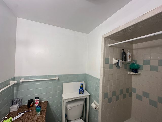 7121 Laurel Drive, Indianapolis, IN 46227