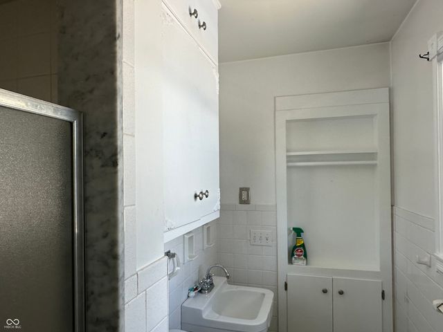 7121 Laurel Drive, Indianapolis, IN 46227