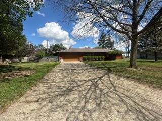 7121 Laurel Drive, Indianapolis, IN 46227