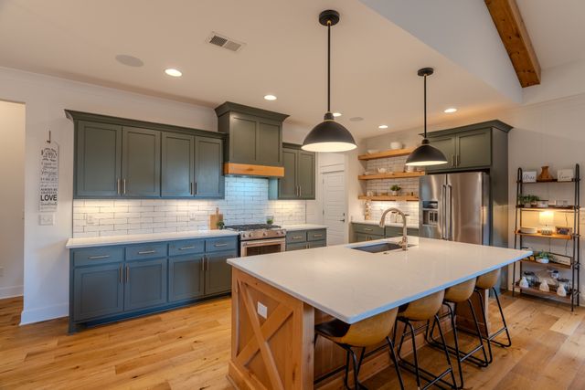 502 Allisona Rd, Eagleville, TN 37060