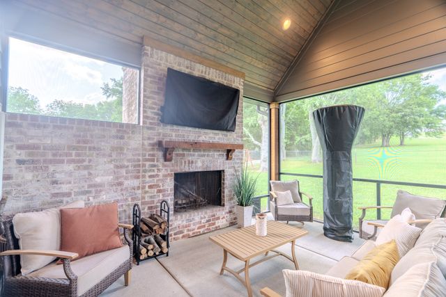 502 Allisona Rd, Eagleville, TN 37060
