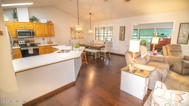4660 SE 3RD Place, Keystone Heights, FL 32656