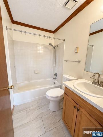 51 Sheffield Avenue B, Englewood, NJ 07631