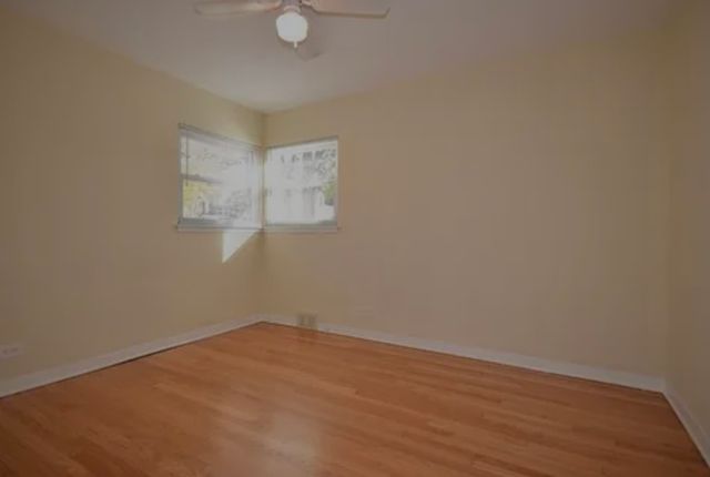 144 E Quincy Street, Riverside, IL 60546