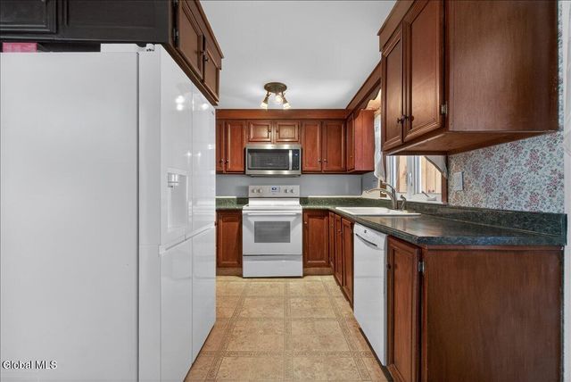3798 Lewis Road, Milton, NY 12020