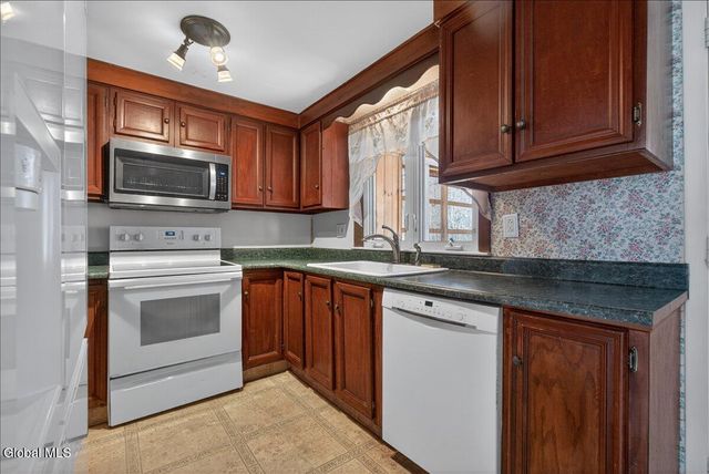 3798 Lewis Road, Milton, NY 12020