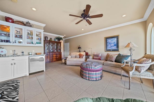 1380 Airport Rd Apt C2, Hot Springs, AR 71913