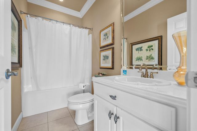 1380 Airport Rd Apt C2, Hot Springs, AR 71913