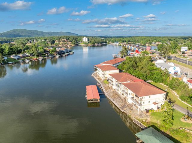 1380 Airport Rd Apt C2, Hot Springs, AR 71913