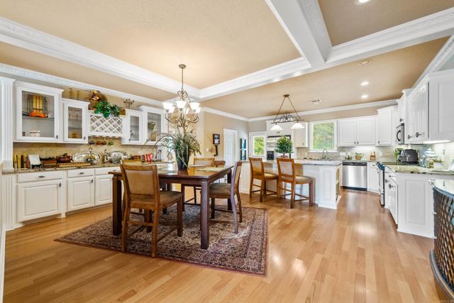 1380 Airport Rd Apt C2, Hot Springs, AR 71913