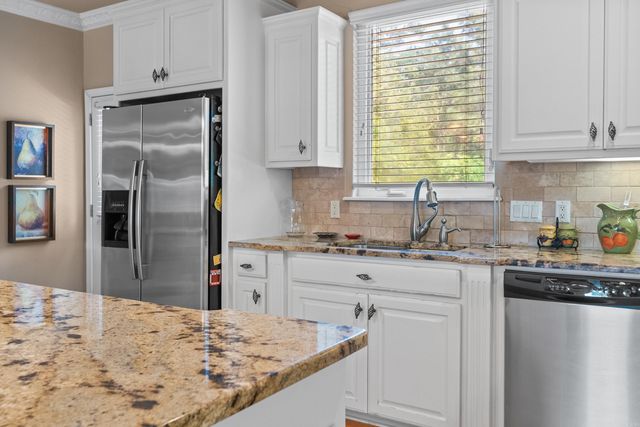 1380 Airport Rd Apt C2, Hot Springs, AR 71913