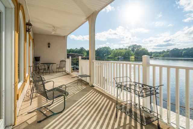 1380 Airport Rd Apt C2, Hot Springs, AR 71913