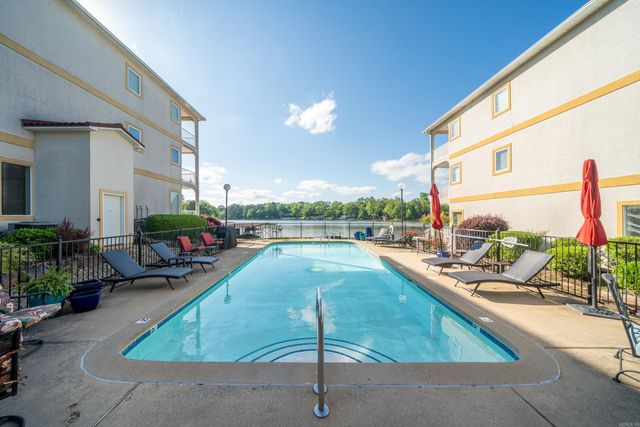 1380 Airport Rd Apt C2, Hot Springs, AR 71913