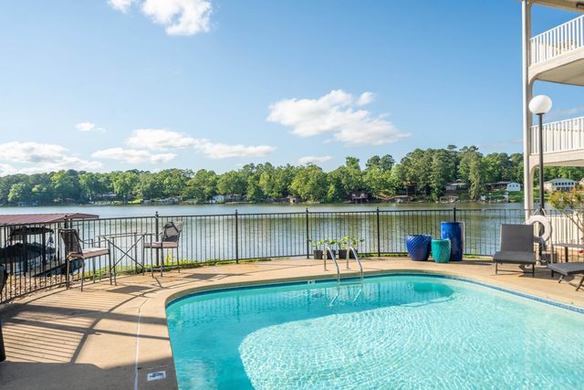 1380 Airport Rd Apt C2, Hot Springs, AR 71913