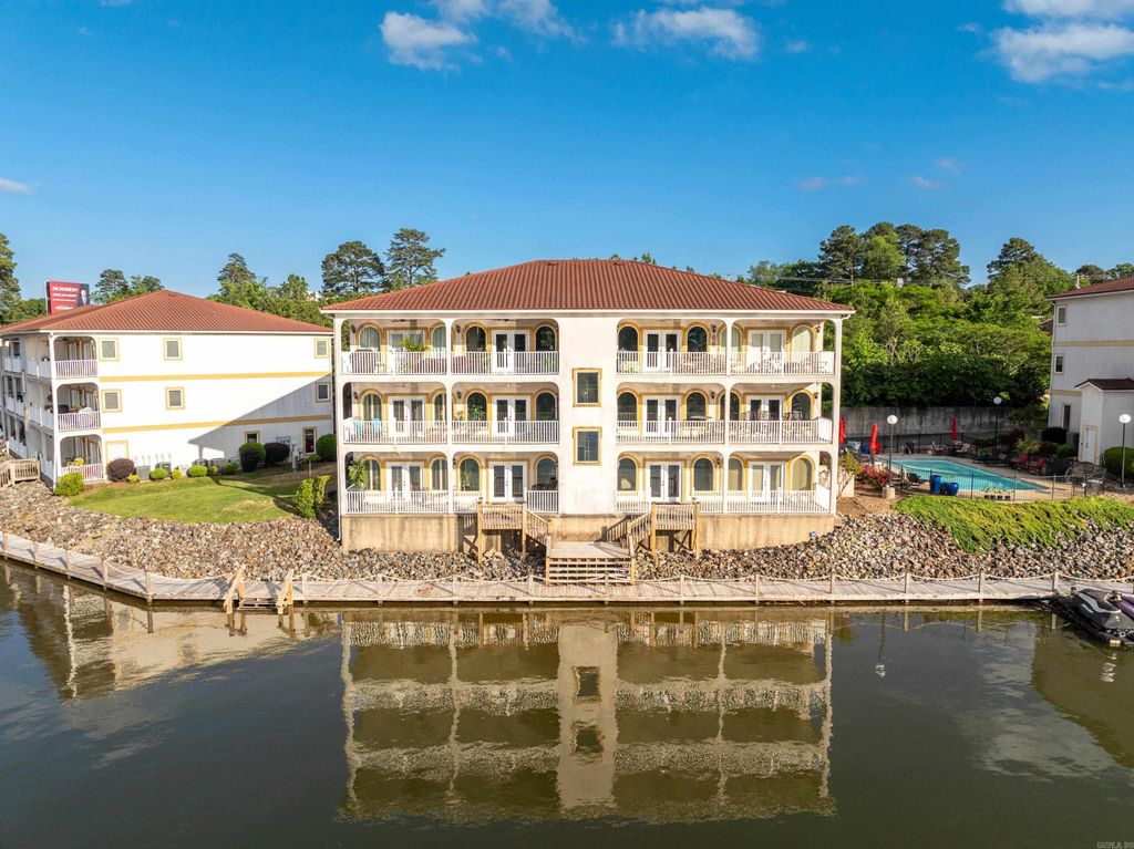 1380 Airport Rd Apt C2, Hot Springs, AR 71913