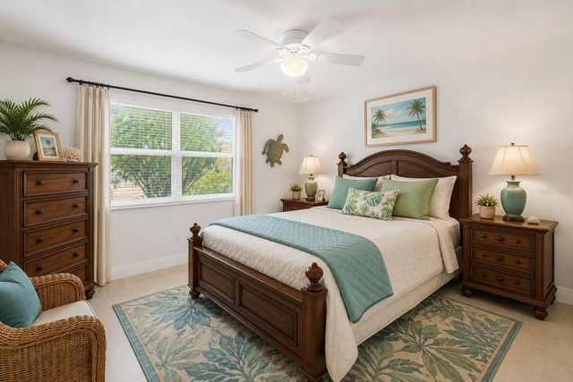 2067 MASSACHUSETTS AVENUE NE, St Petersburg, FL 33703