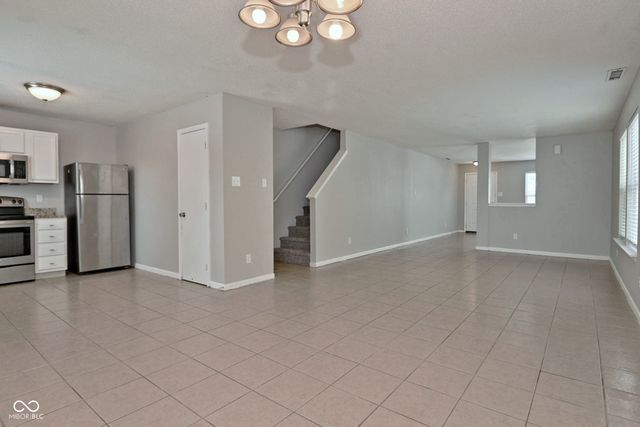 4414 Fullwood Court, Indianapolis, IN 46254