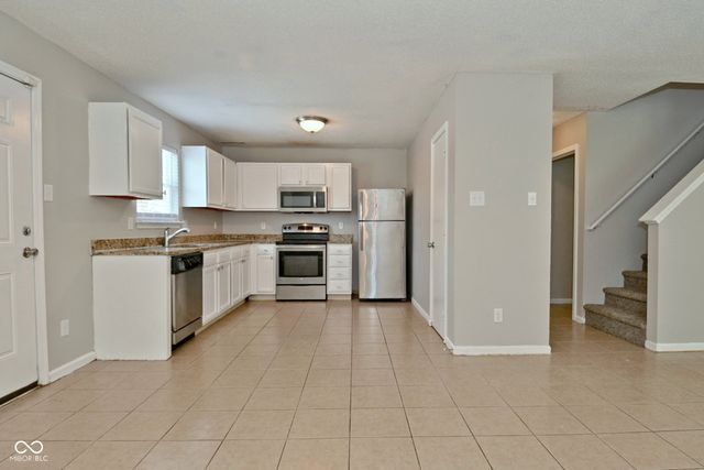 4414 Fullwood Court, Indianapolis, IN 46254