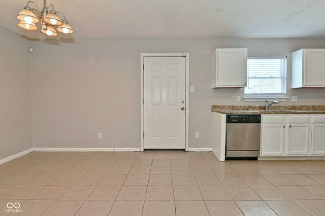 4414 Fullwood Court, Indianapolis, IN 46254