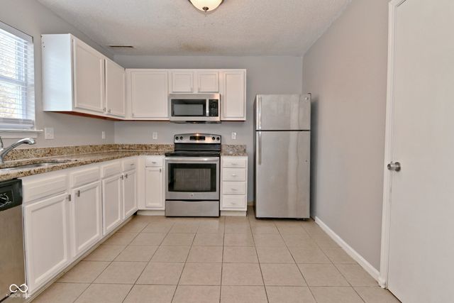 4414 Fullwood Court, Indianapolis, IN 46254