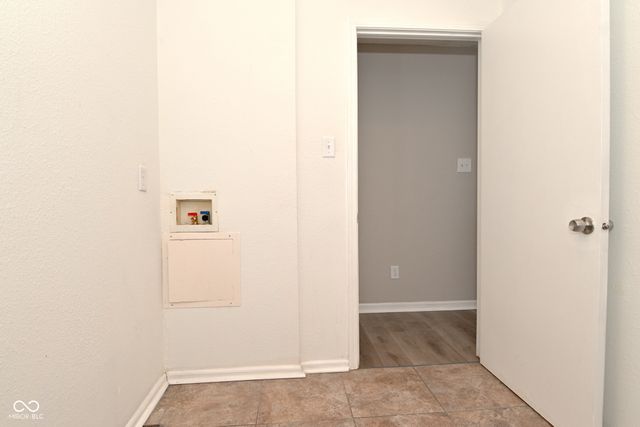 4414 Fullwood Court, Indianapolis, IN 46254