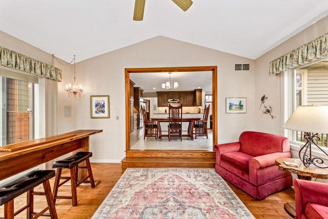 18875 Black Forest DRIVE, Brookfield, WI 53045