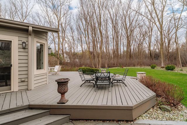 18875 Black Forest DRIVE, Brookfield, WI 53045