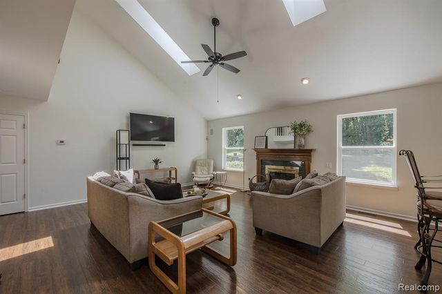 4430 Sedona Drive, Clarkston, MI 48348