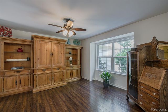 4430 Sedona Drive, Clarkston, MI 48348