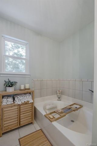 4430 Sedona Drive, Clarkston, MI 48348