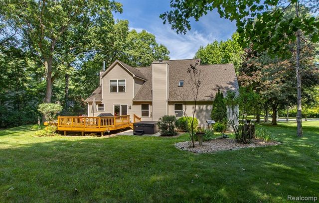 4430 Sedona Drive, Clarkston, MI 48348