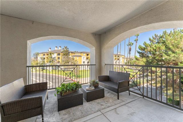 2380 Scholarship, Irvine, CA 92612