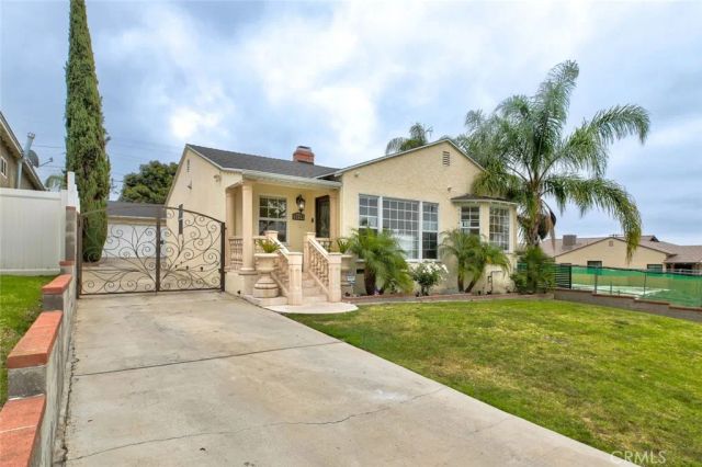 2640 N Keystone Street, Burbank, CA 91504