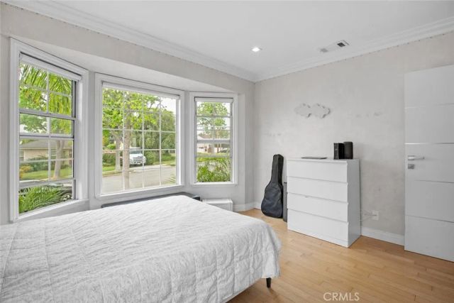 2640 N Keystone Street, Burbank, CA 91504