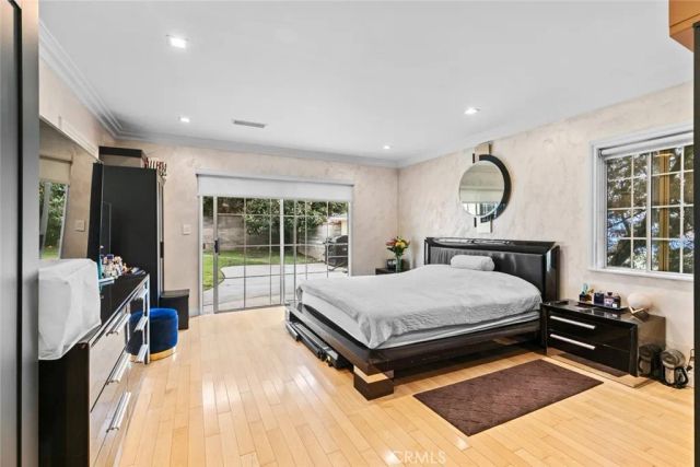 2640 N Keystone Street, Burbank, CA 91504