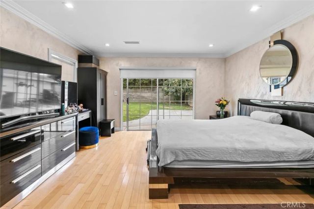 2640 N Keystone Street, Burbank, CA 91504