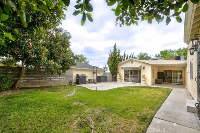 2640 N Keystone Street, Burbank, CA 91504