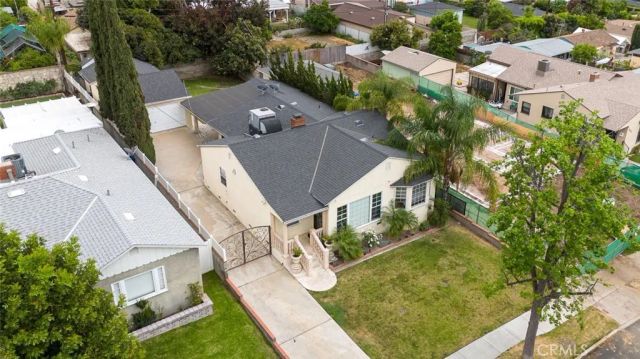 2640 N Keystone Street, Burbank, CA 91504
