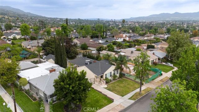 2640 N Keystone Street, Burbank, CA 91504