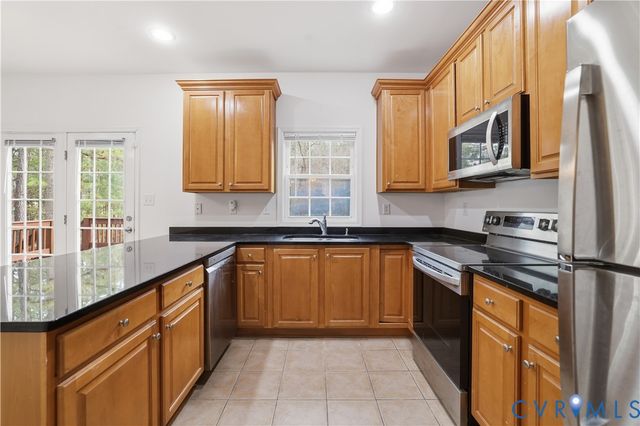 5591 Scotsview Dr, New Kent, VA 23140