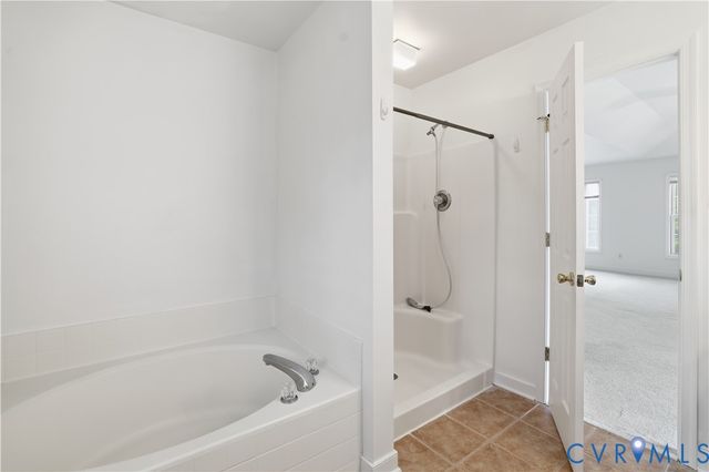 5591 Scotsview Dr, New Kent, VA 23140