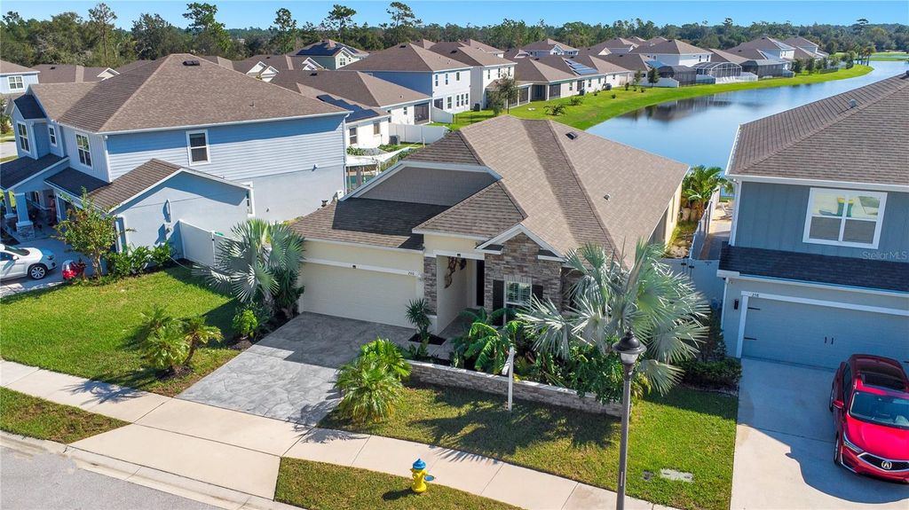 260 JACKSON LOOP, Deland, FL 32724