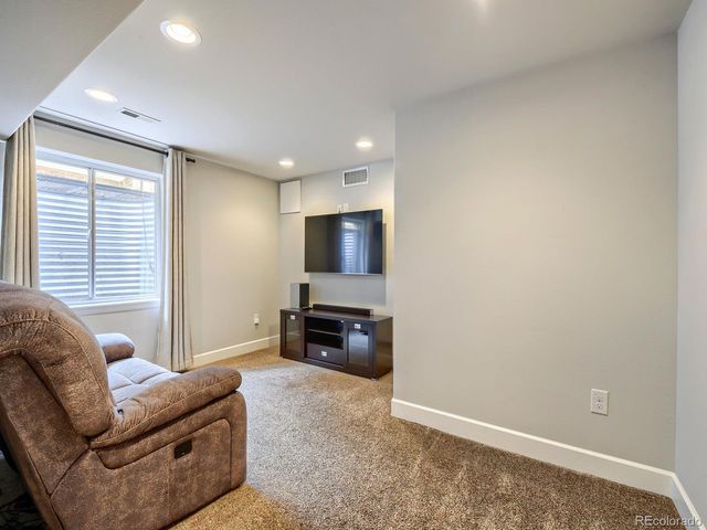 362 English Sparrow Dr, Littleton, CO 80129
