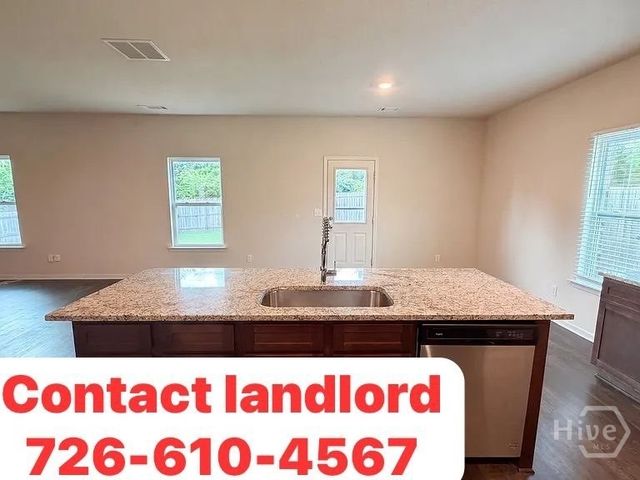 184 oliver dr, Locust Grove, GA 30248