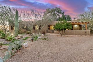 2300 W Sunkist Road, Tucson, AZ 85755