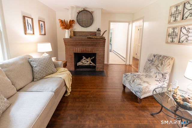 38 Briarcliffe Road, East Haddam, CT 06415