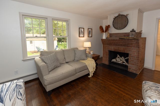 38 Briarcliffe Road, East Haddam, CT 06415