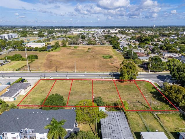 945 W Lucy Street, Florida City, FL 33034